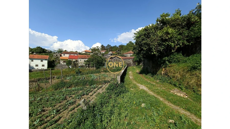 Moradia T2 para Venda em Cuide de Vila Verde Foto 21