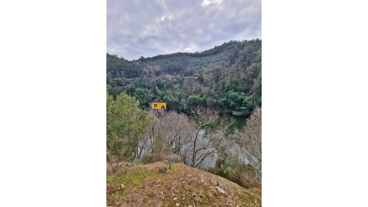 Quinta T2 para Venda em Rio de Moinhos Foto 4