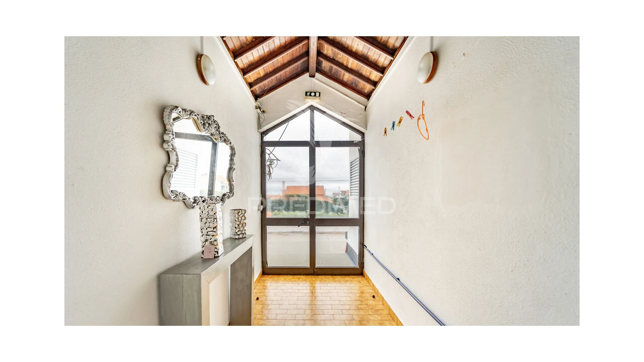 Moradia T4 para Venda em Angra (São Pedro) Foto 20