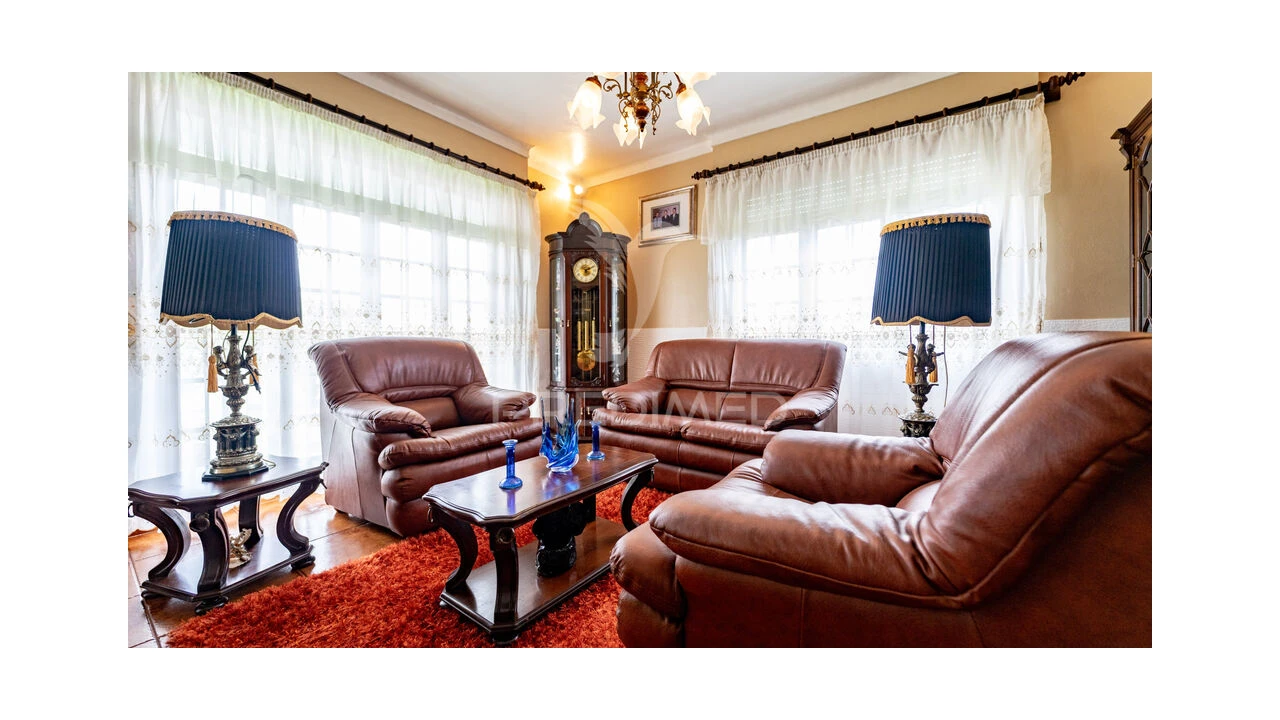 Moradia T4 para Venda em Angra (São Pedro) Foto 12