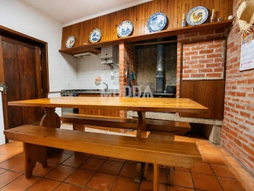 Moradia T3 para Venda em Santo Estêvão