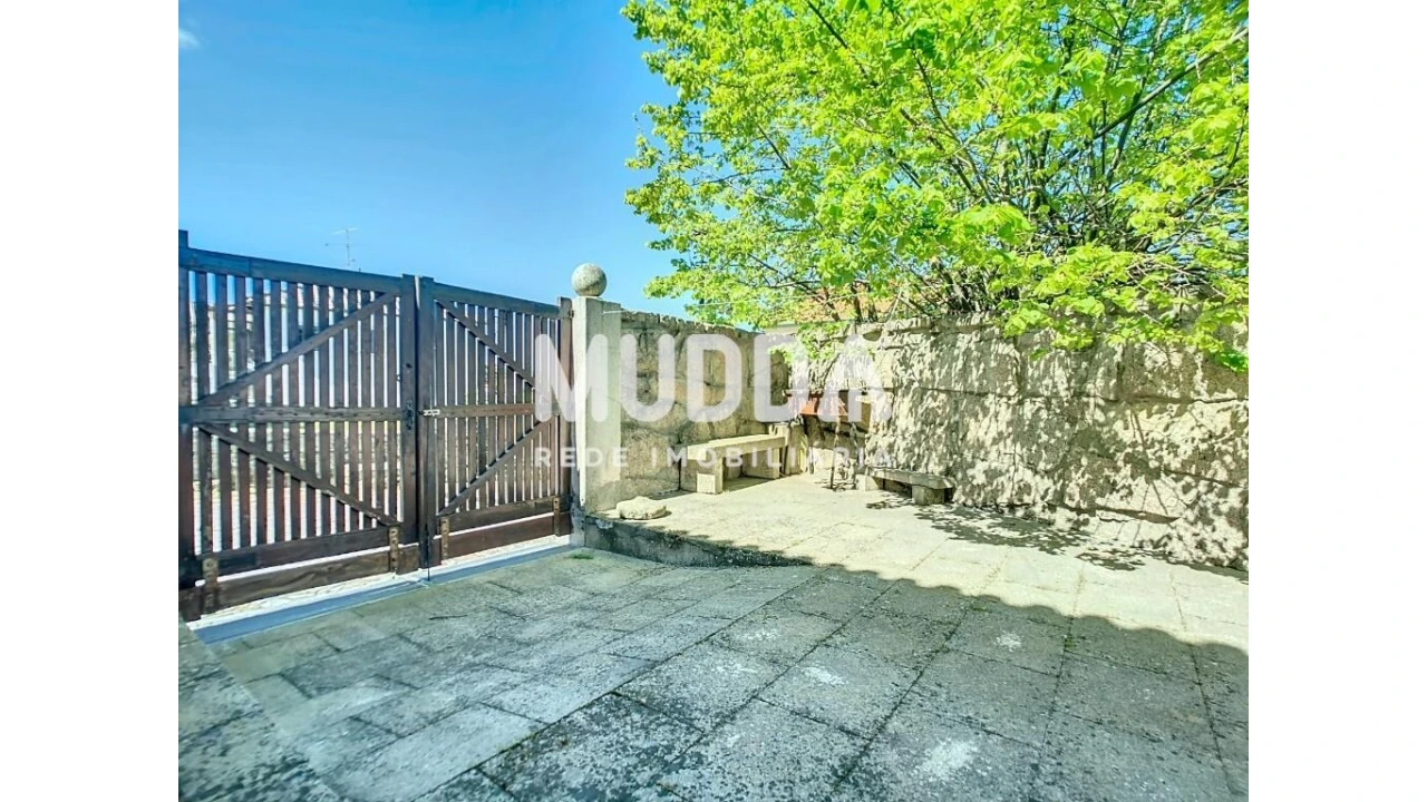 Moradia T3 para Venda em Santo Estêvão Foto 28