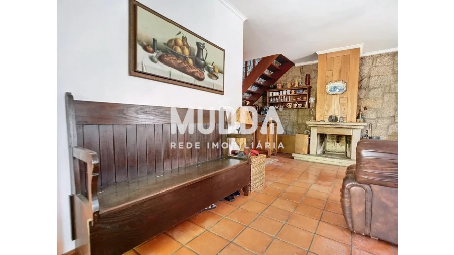 Moradia T3 para Venda em Santo Estêvão Foto 10