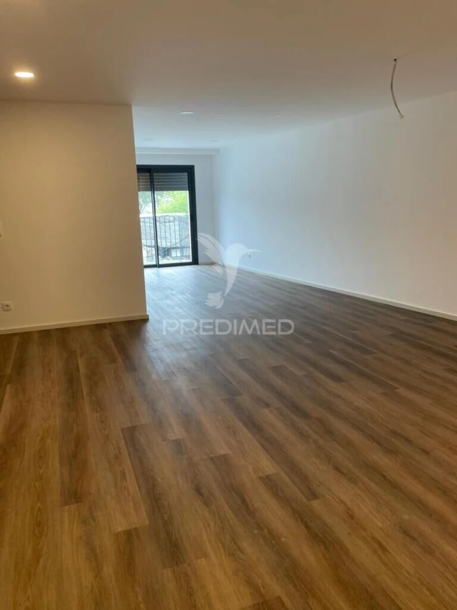 Apartamento T2 para Venda em Real, Dume e Semelhe Foto 5