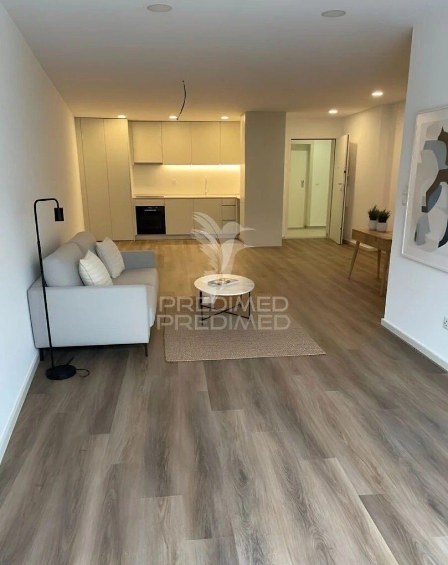 Apartamento T2 para Venda em Real, Dume e Semelhe Foto 3