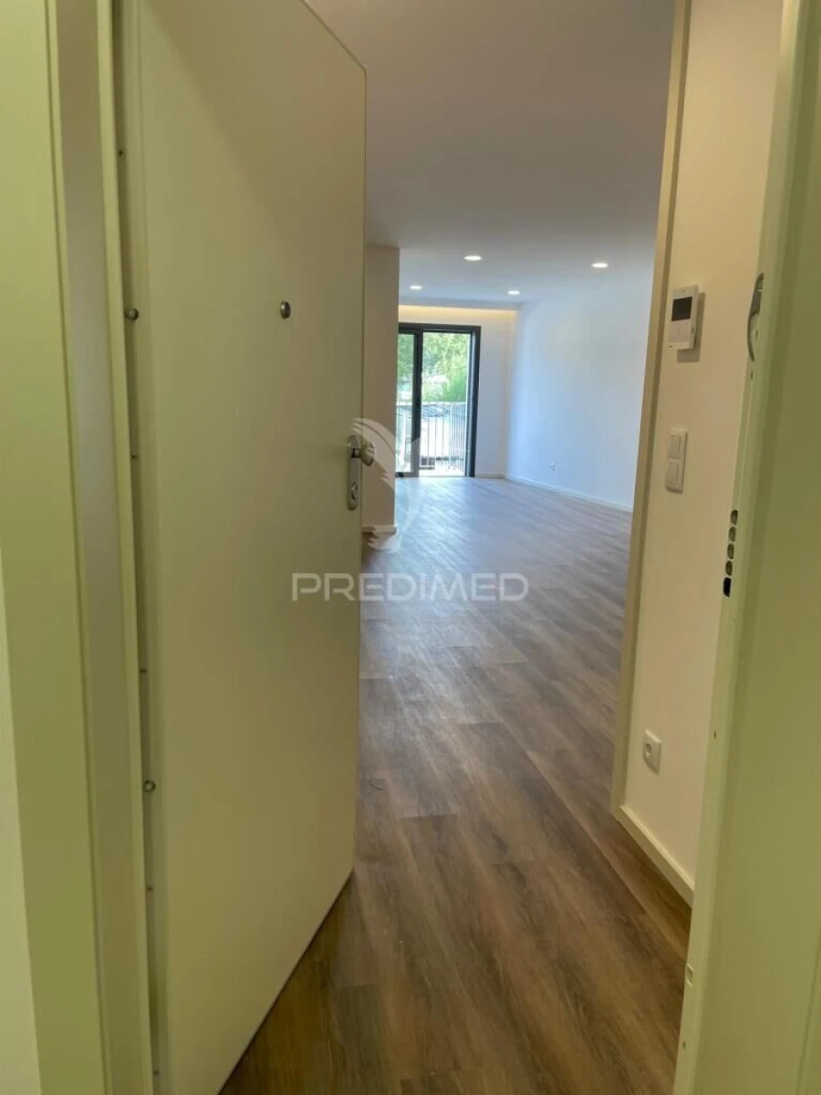 Apartamento T2 para Venda em Real, Dume e Semelhe Foto 19