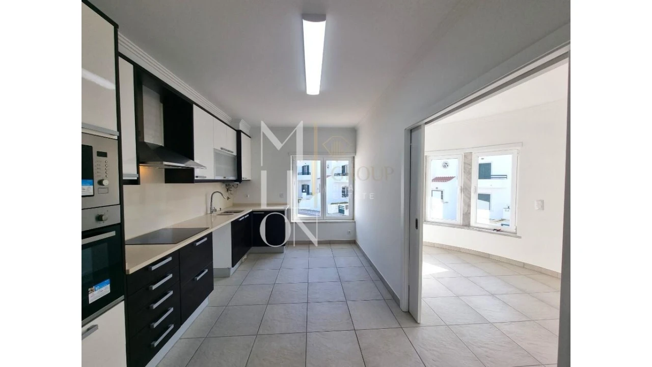 Moradia T3 para Venda em Ericeira Foto 9