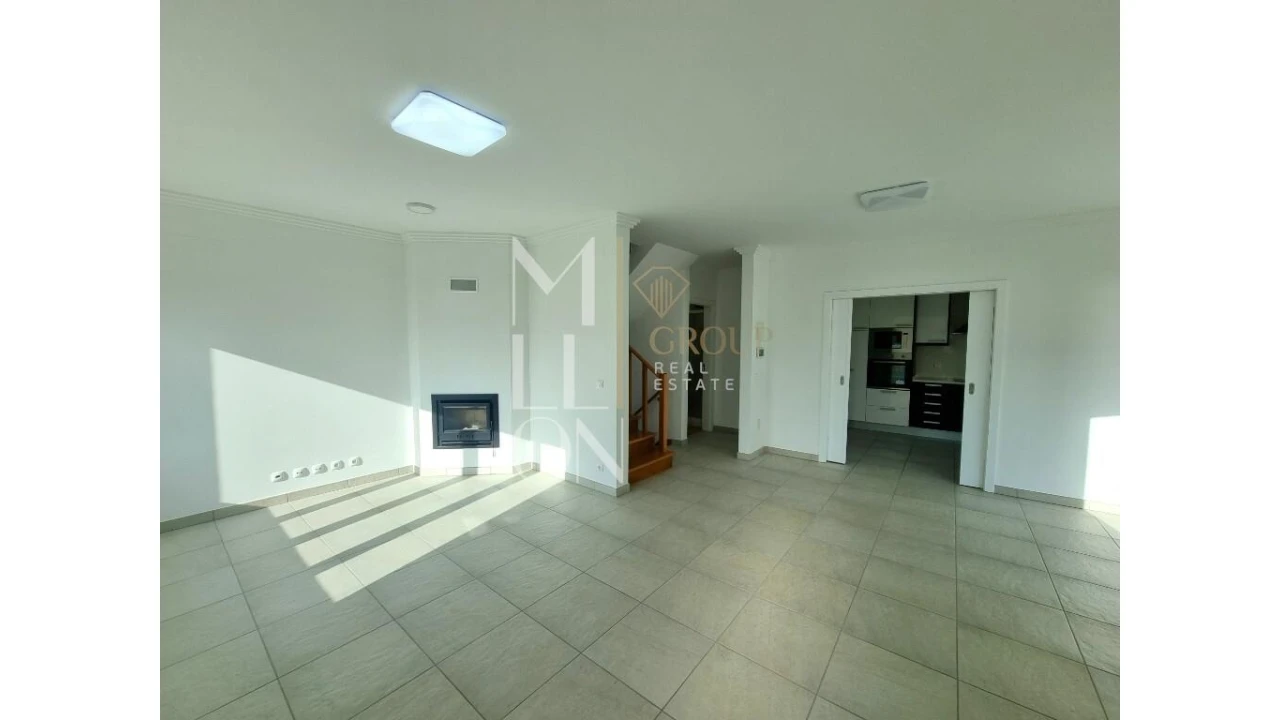 Moradia T3 para Venda em Ericeira Foto 10