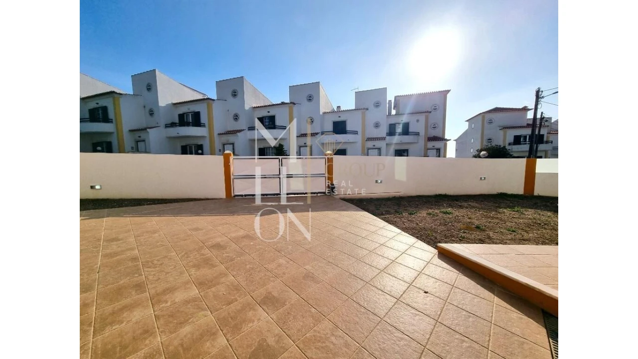 Moradia T3 para Venda em Ericeira Foto 37