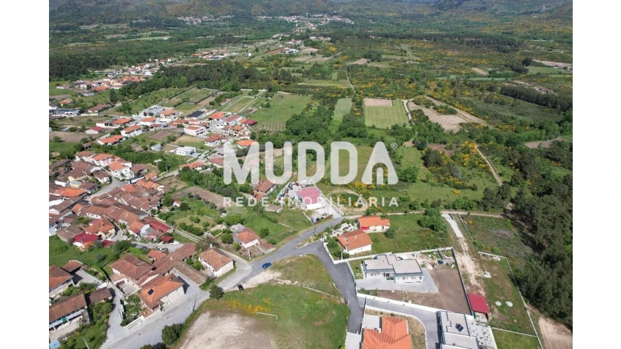 Terreno para Venda em Vale de Anta Foto 4