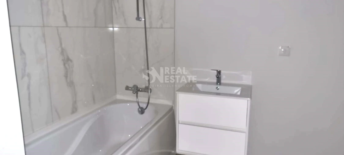 Apartamento T2 para Venda em Funchal (Se) Foto 13