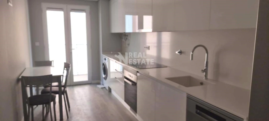 Apartamento T2 para Venda em Funchal (Se) Foto 15