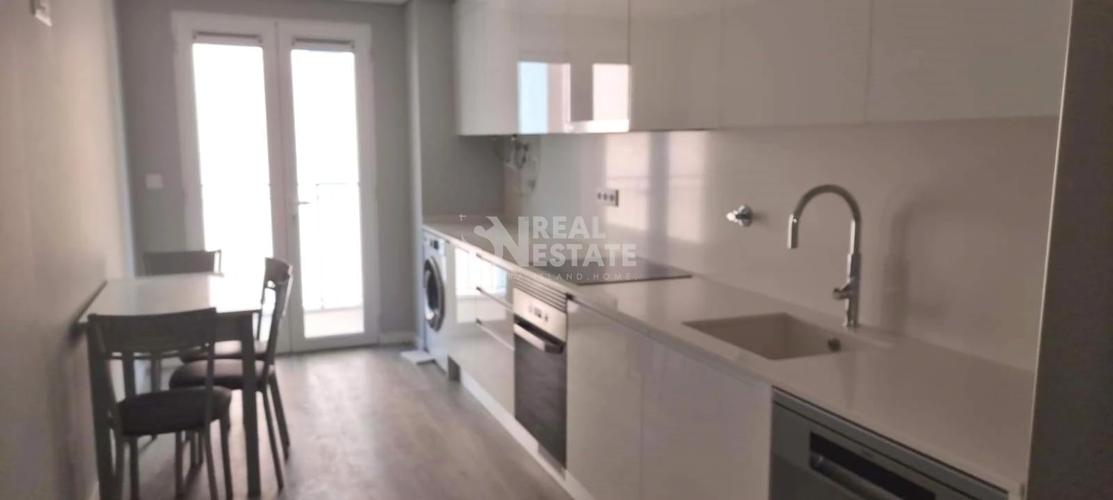 Apartamento T2 para Venda em Funchal (Se) Foto 15