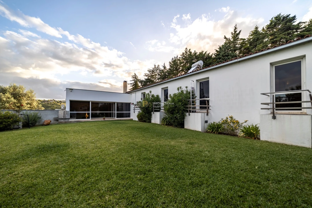 Moradia T5 para Venda em Moçarria Foto 62