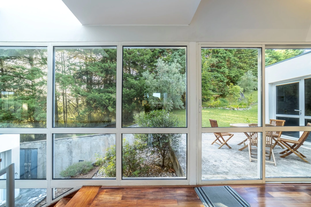 Moradia T5 para Venda em Moçarria Foto 13