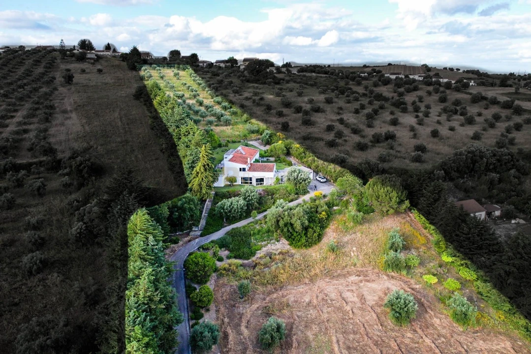 Moradia T5 para Venda em Moçarria Foto 15