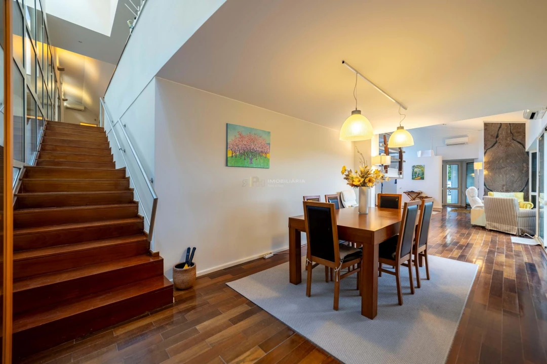 Moradia T5 para Venda em Moçarria Foto 14