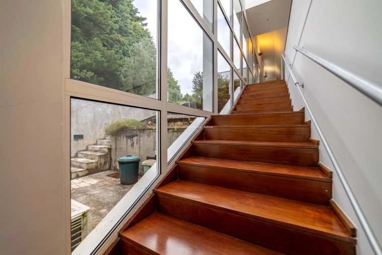 Moradia T5 para Venda em Moçarria Foto 35