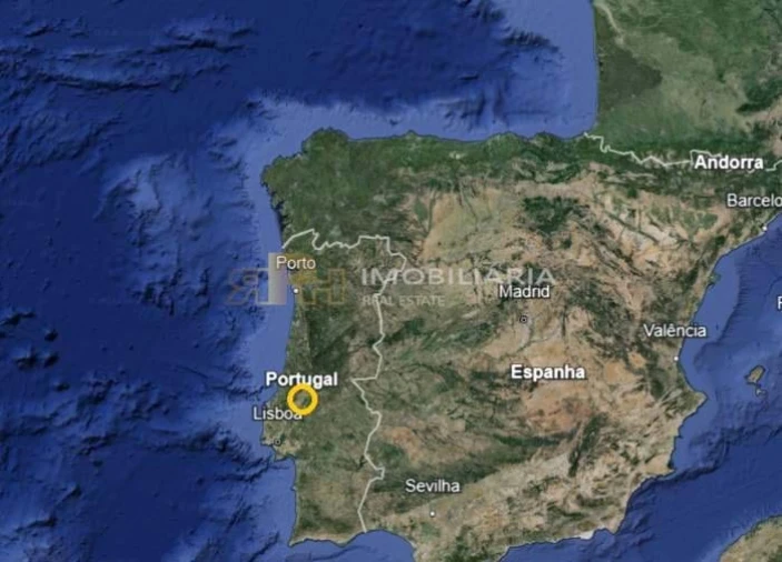 Moradia T5 para Venda em Moçarria Foto 78