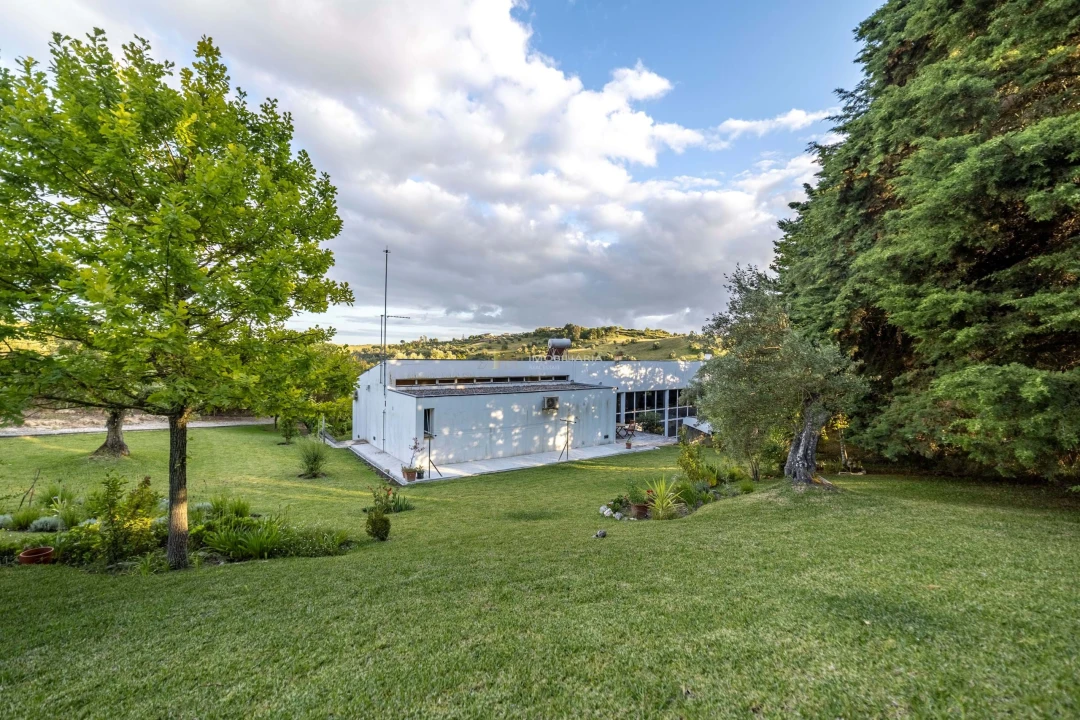 Moradia T5 para Venda em Moçarria Foto 65