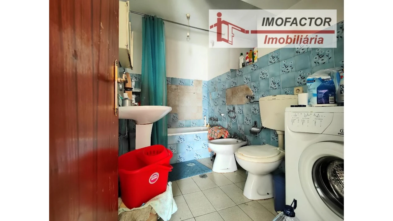 Moradia T3 para Venda em Lardosa Foto 12