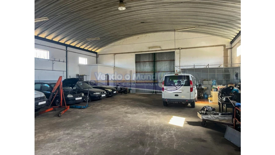 Armazém para Venda em Salvaterra de Magos e Foros de Salvaterra Foto 5