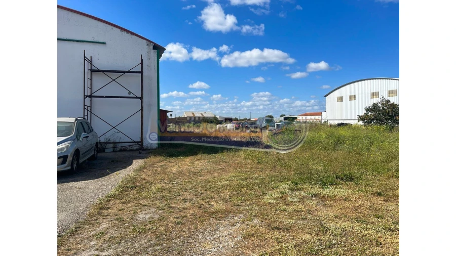 Armazém para Venda em Salvaterra de Magos e Foros de Salvaterra Foto 8