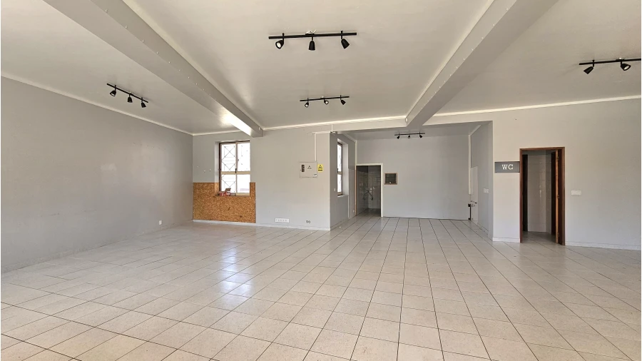 Loja para Arrendamento em Atouguia da Baleia Foto 6