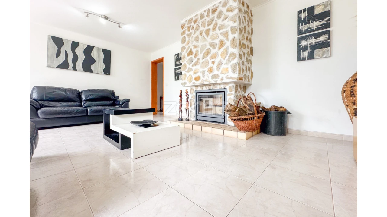 Moradia T3 para Venda em São Vicente Ferreira Foto 8