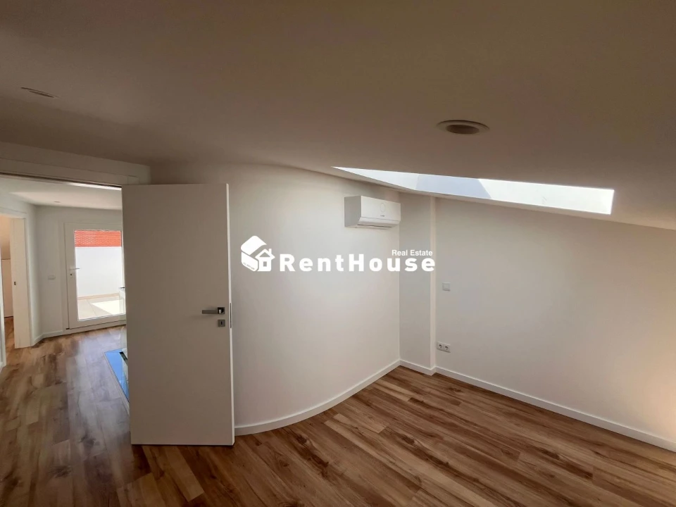 Apartamento T1 para Venda em Alhadas Foto 12