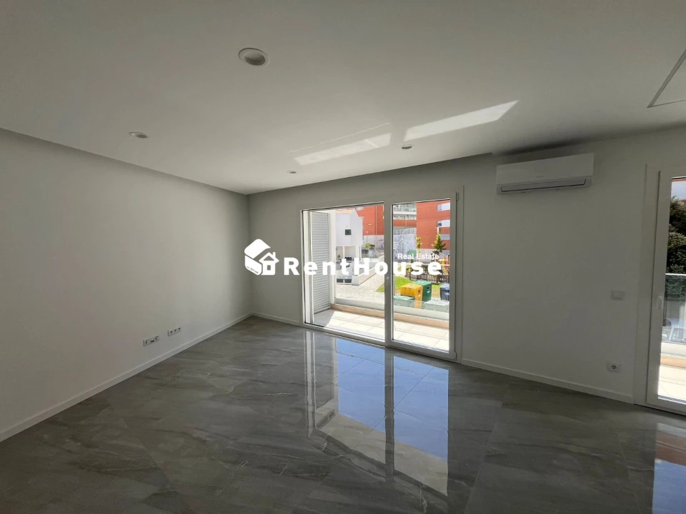 Apartamento T1 para Venda em Alhadas Foto 3