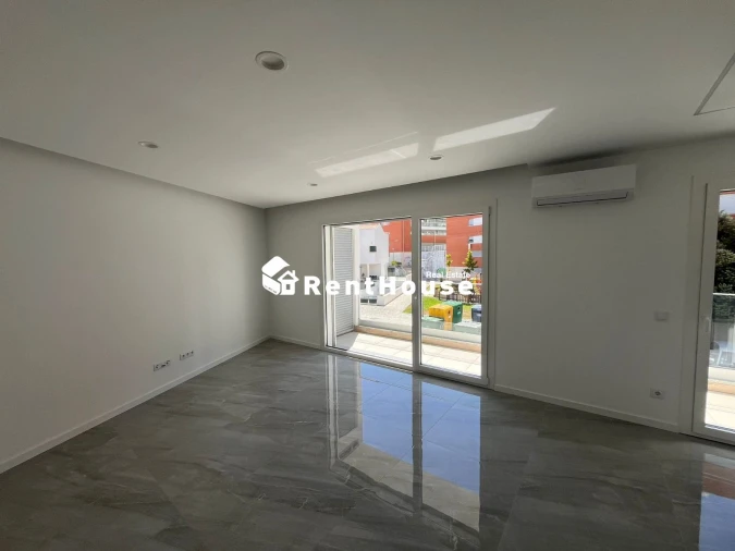 Apartamento T1 para Venda em Alhadas Foto 3