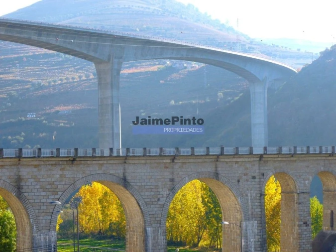 Moradia T4 para Venda em Fontelas Foto 1