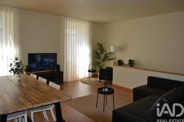 Prédio para Venda em Subportela, Deocriste e Portela Susã Foto 17