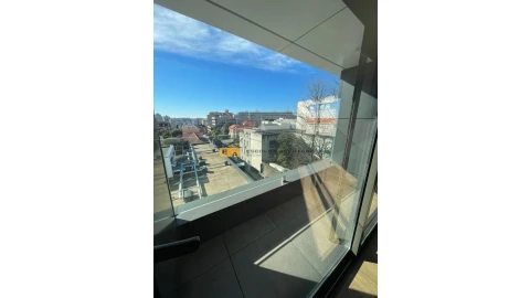 Apartamento T4 para Venda em Aldoar, Foz do Douro e Nevogilde