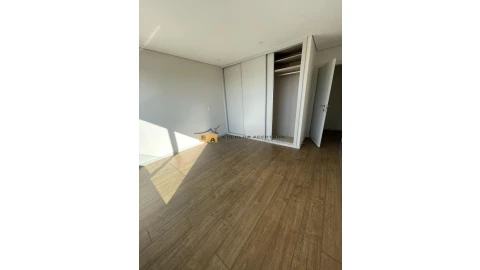 Apartamento T4 para Venda em Aldoar, Foz do Douro e Nevogilde