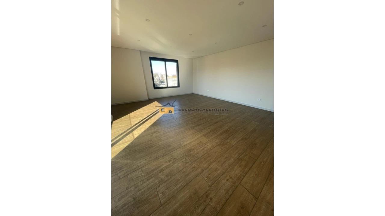 Apartamento T4 para Venda em Aldoar, Foz do Douro e Nevogilde Foto 6