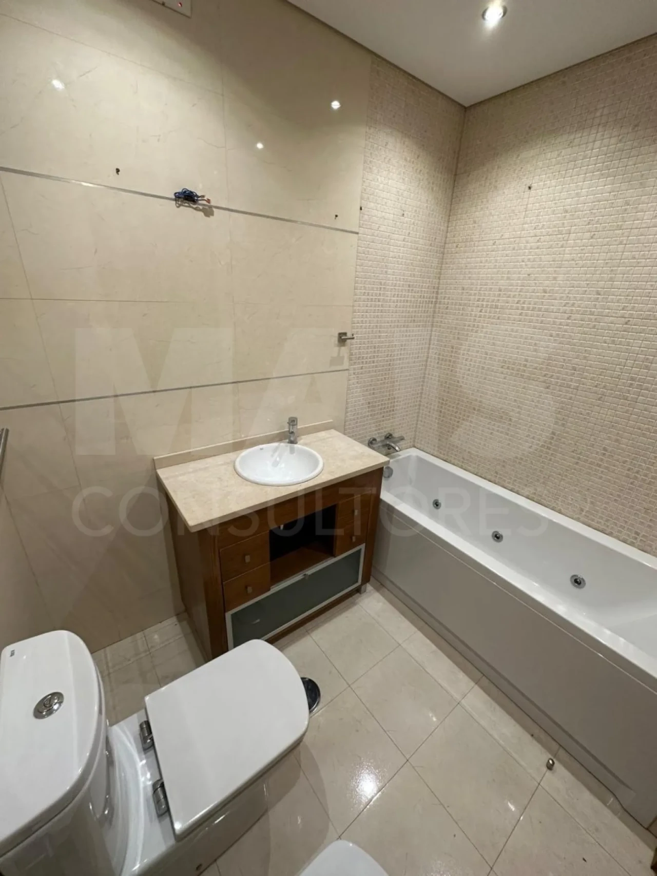 Moradia T3 para Venda em Branca Foto 3