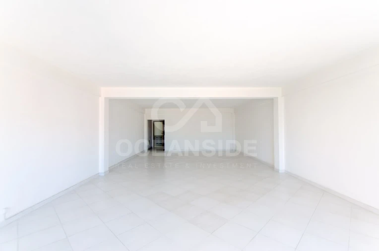 Escritório para Arrendamento em Pontinha e Famões Foto 3