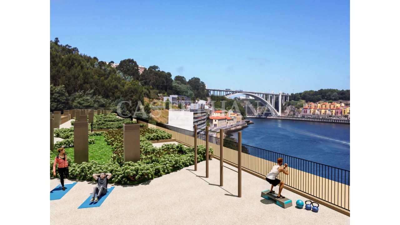 Loja para Venda em Santa Marinha e São Pedro da Afurada Foto 6