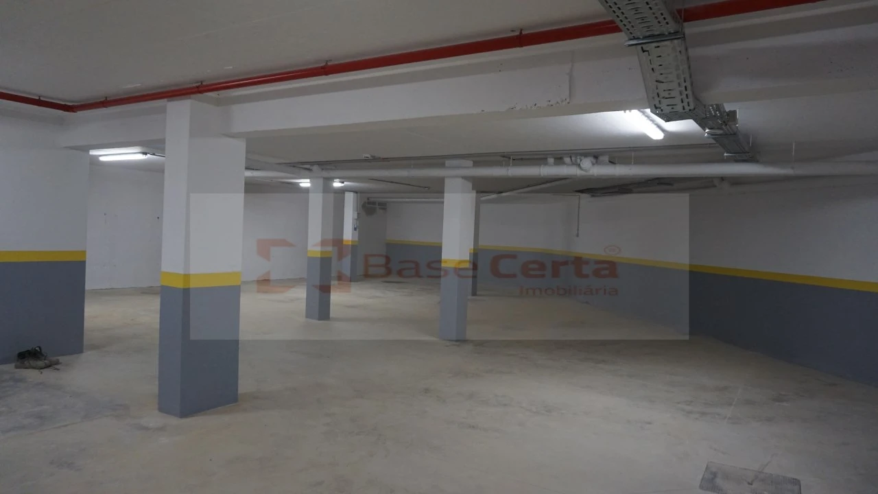 Apartamento T2 para Venda em Santa Clara Foto 14