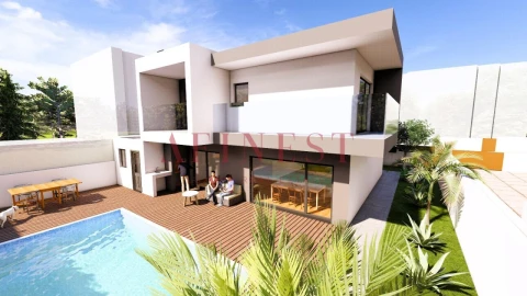 Moradia T4 para Venda em Corroios
