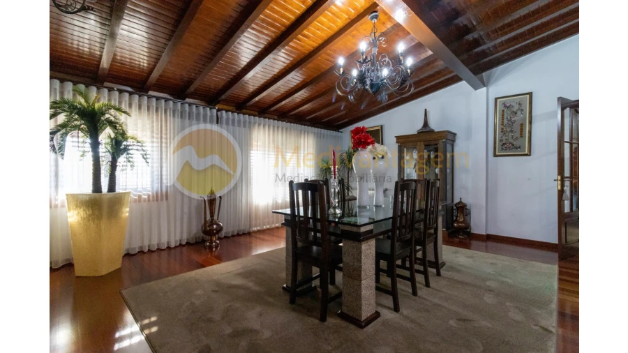 Moradia T5 para Venda em Seara Foto 11