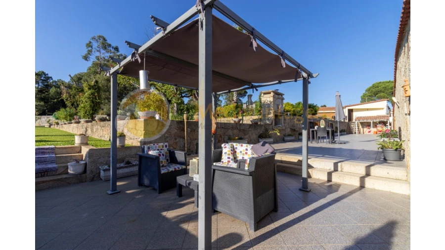 Moradia T5 para Venda em Seara Foto 18