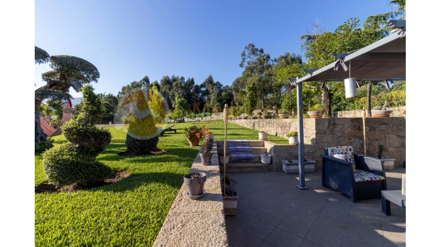 Moradia T5 para Venda em Seara Foto 19