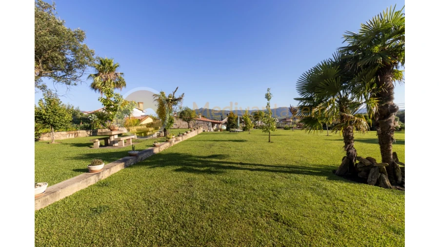 Moradia T5 para Venda em Seara Foto 23