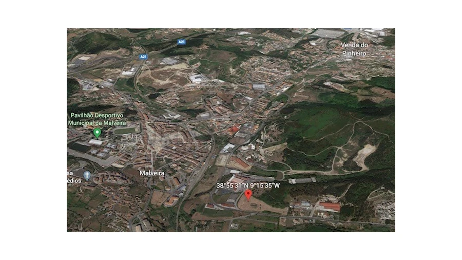 Terreno Comércio / Armazém para Venda em Malveira e São Miguel de Alcainça Foto 3