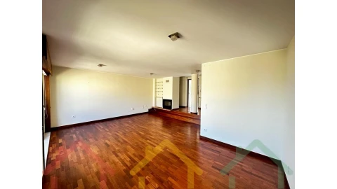Apartamento T2 para Venda em Aldoar, Foz do Douro e Nevogilde