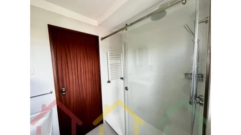 Apartamento T2 para Venda em Aldoar, Foz do Douro e Nevogilde