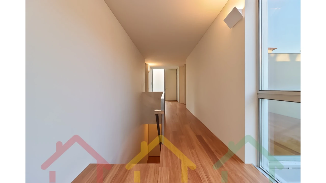 Moradia T4 para Venda em Bonfim Foto 14